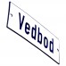 Emaljskylt Vedbod vit - blå 12 x 5 cm modell 1-4