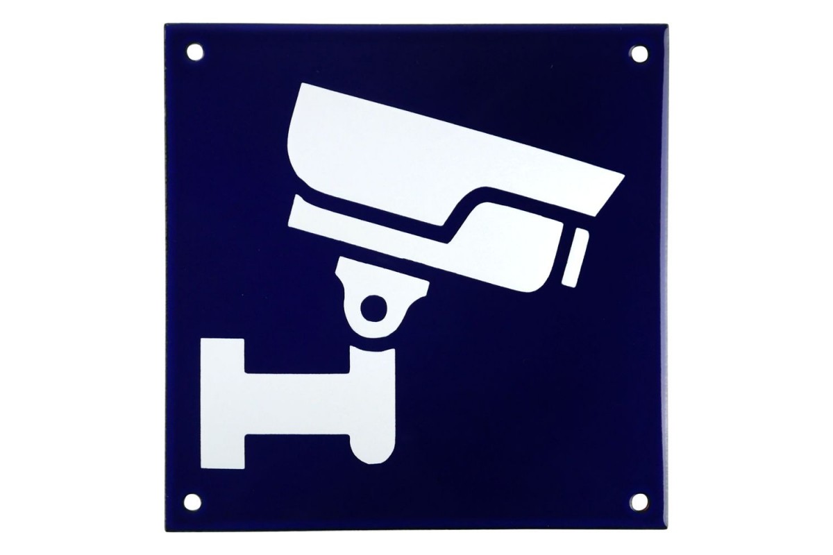 Emaljskylt CCTV Large blå - vit 15 x 15 cm modell 34-4 Emaljskylt CCTV Large blå - vit 15 x 15 cm modell 34-4